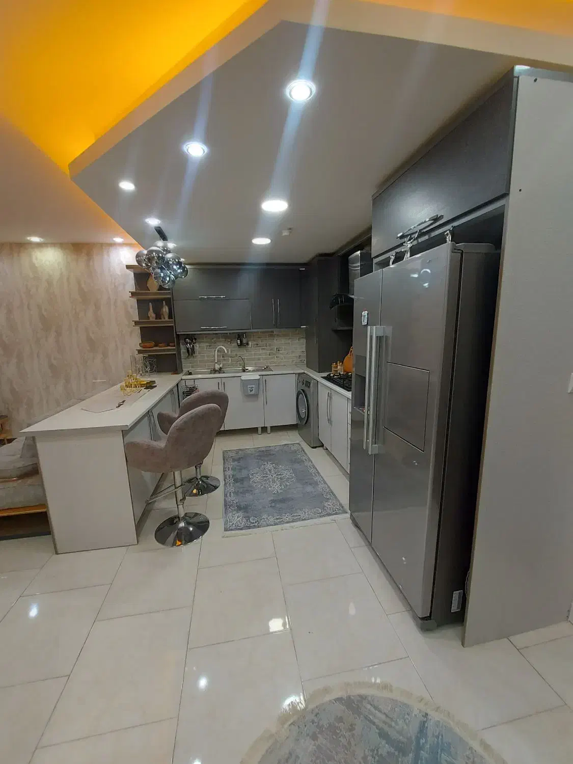 رهن کامل اپارتمان|اجارهٔ آپارتمان|صدرا-فارس, فاز ۱|دیوار