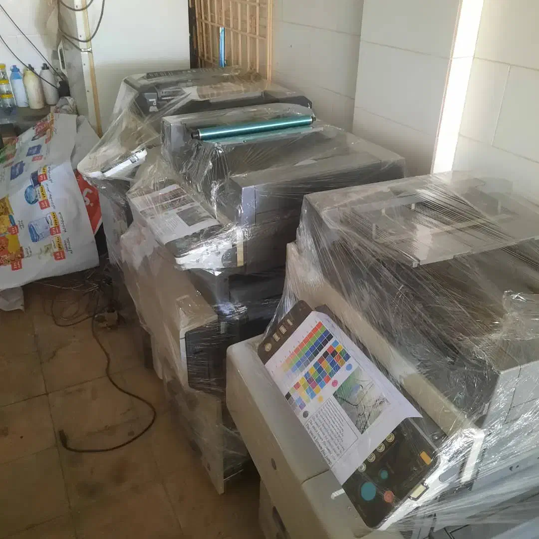 دستگاه کپی رنگی به صرفه لیزری کونیکا|پرینتر، اسکنر، کپی، فکس|ری, صفاییه (چشمه علی)|دیوار