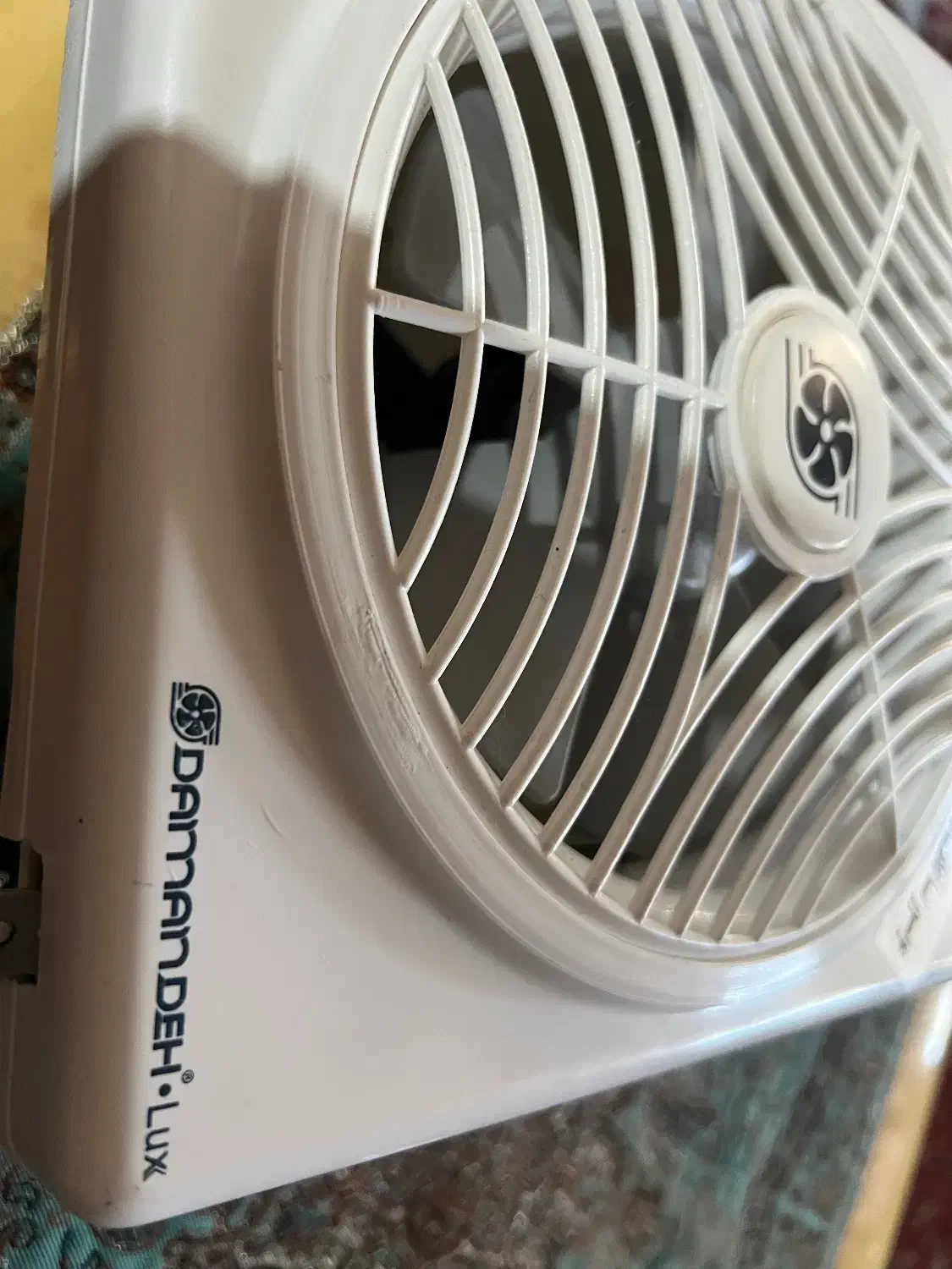 فن دمنده|پنکه و تصفیه‌کنندهٔ هوا|ساری, |دیوار