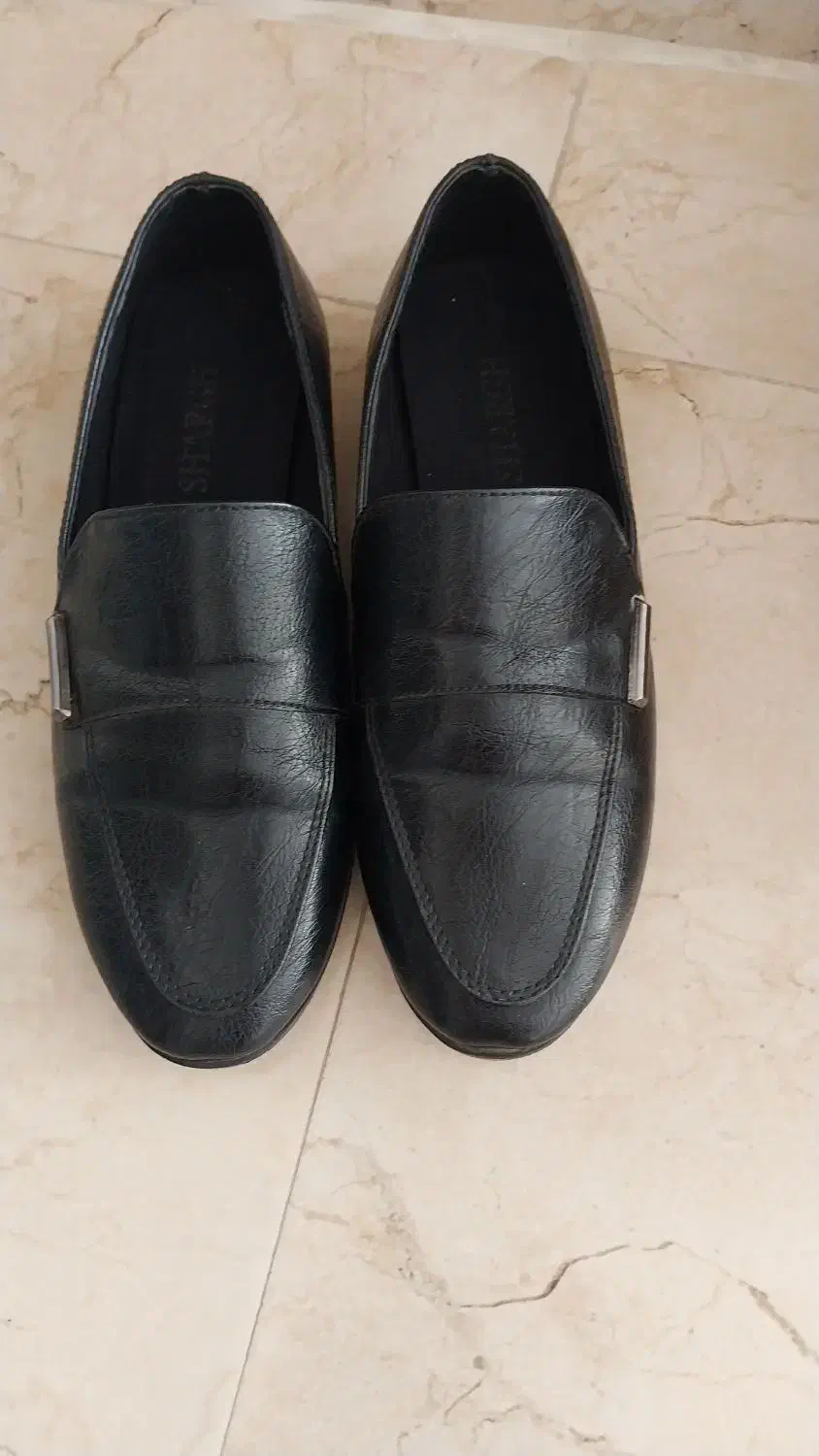 کفش کالج|کیف، کفش، کمربند|آبیک, |دیوار