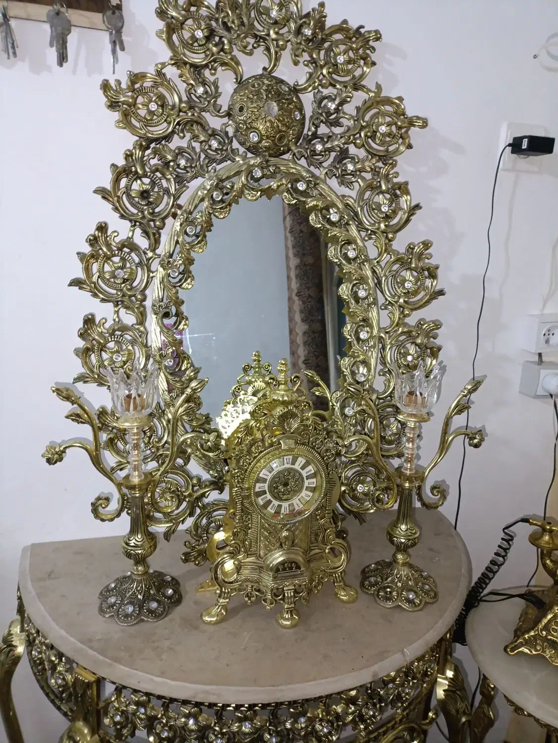 اینه و شمعدان|بوفه، ویترین، کنسول|خرمدره, |دیوار