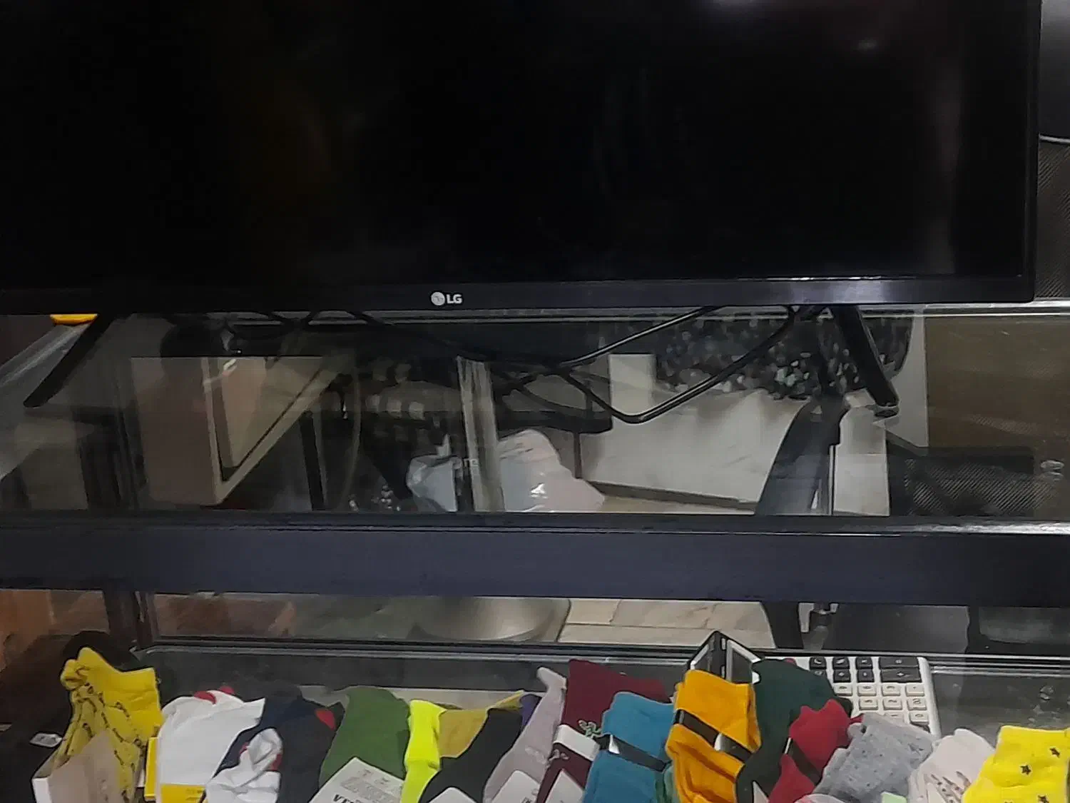 تلویزیون 32 اینچ( ال جی )|تلویزیون و پروژکتور|نوشهر, |دیوار