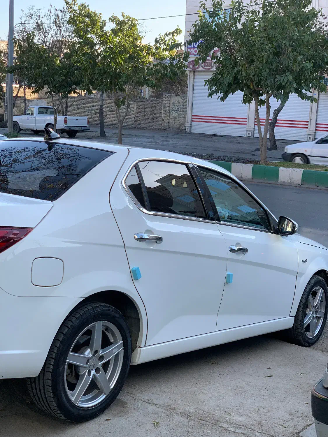 دنا اتومات۴۰۲|خودرو سواری و وانت|بجنورد, |دیوار