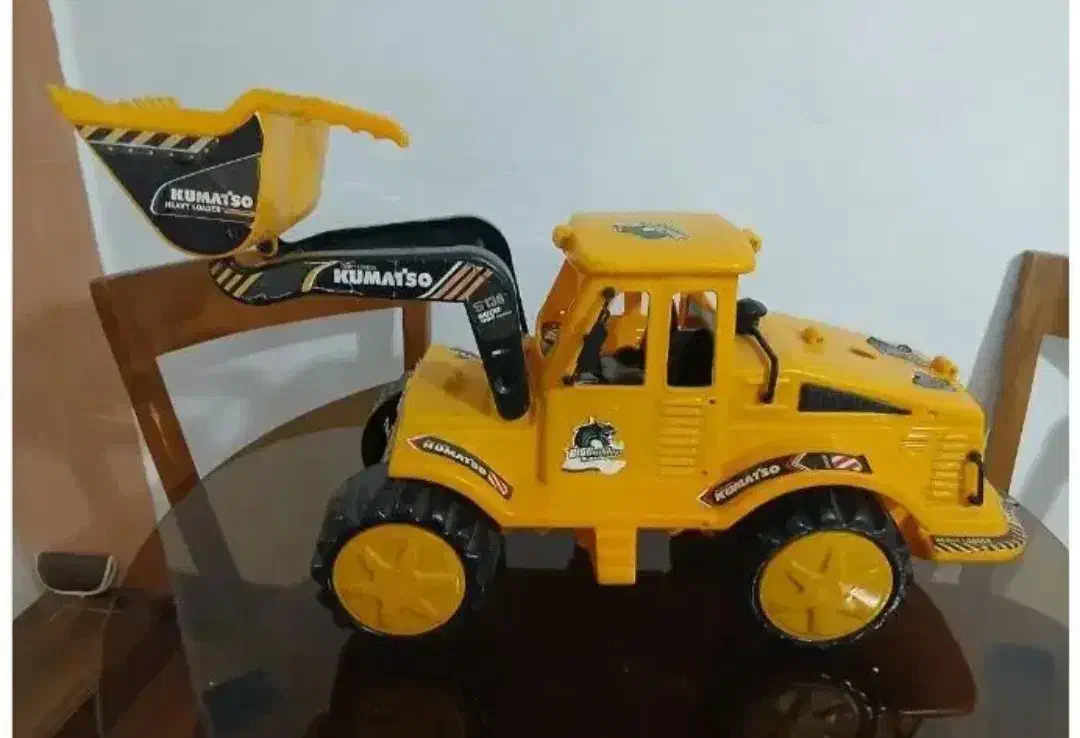 لودر ۷۰ سانتی بزرگ|اسباب‌‌بازی|همدان, |دیوار