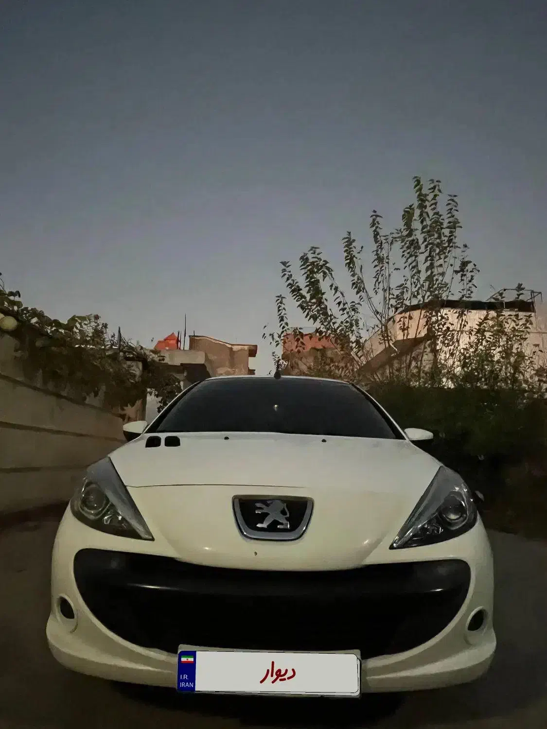 پژو ۲۰۷ دنده ای سفید مدل ۹۷|خودرو سواری و وانت|گنبد کاووس, |دیوار