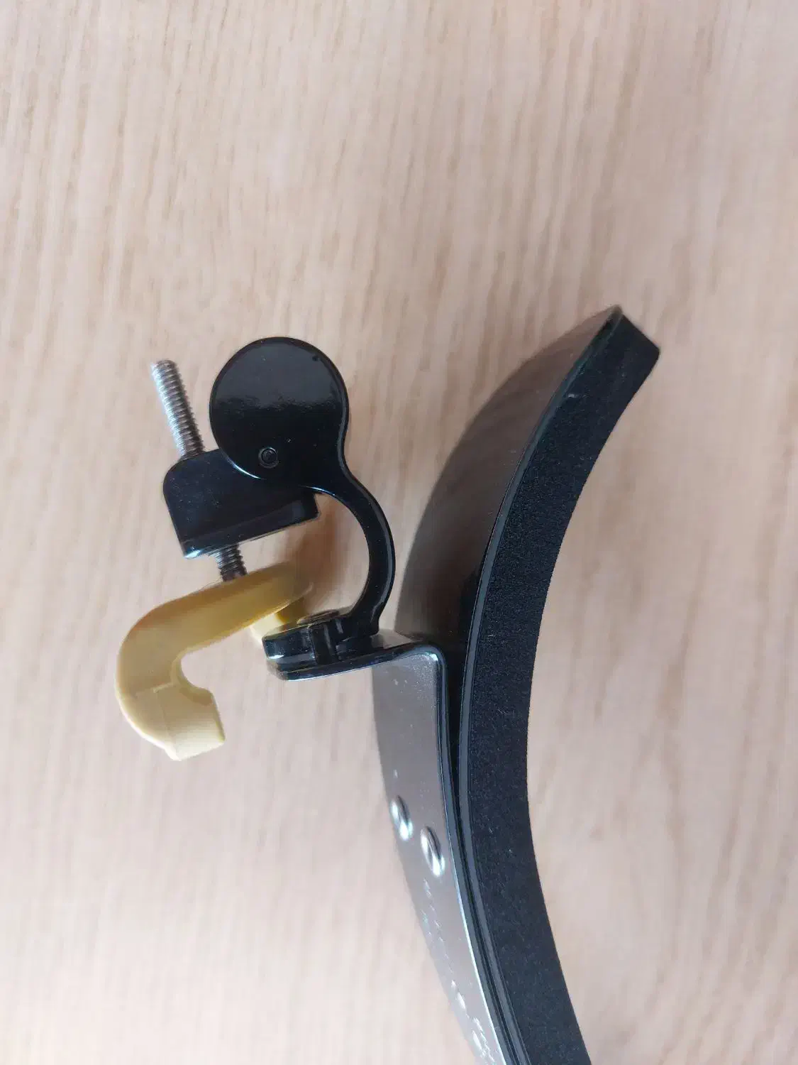 بالشتک ویولن|ویولن|کرمان, |دیوار