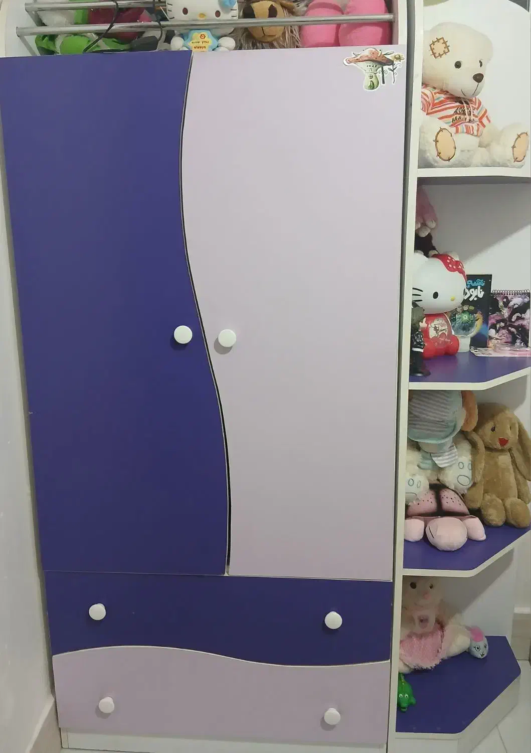 کمد بچه تمیز وبا قیمت مناسب|اسباب و اثاث بچه|سبزوار, مدرس|دیوار