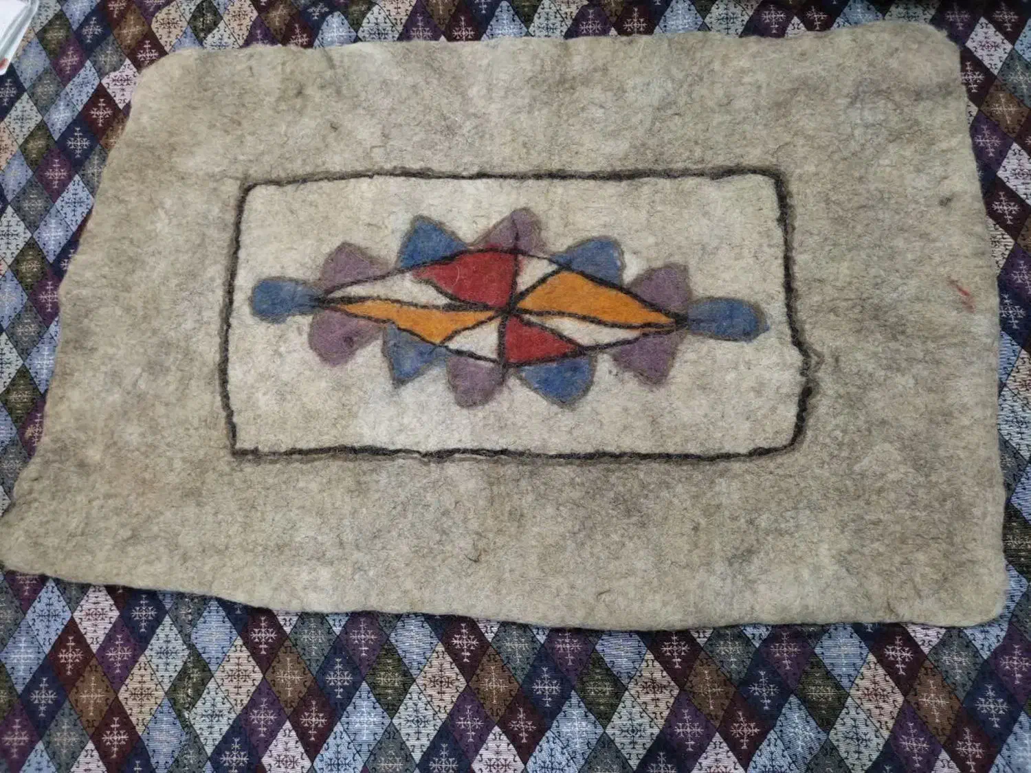 نمدگوسفندی اصل|گلیم، جاجیم، گبه|تهران, حکیمیه|دیوار