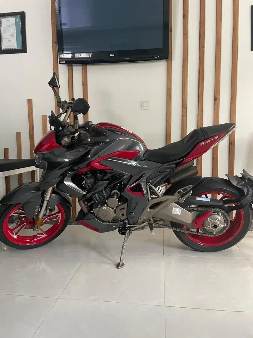 موتور طرح سنگین زونتس Z4 249-R|موتورسیکلت|نشتارود, |دیوار