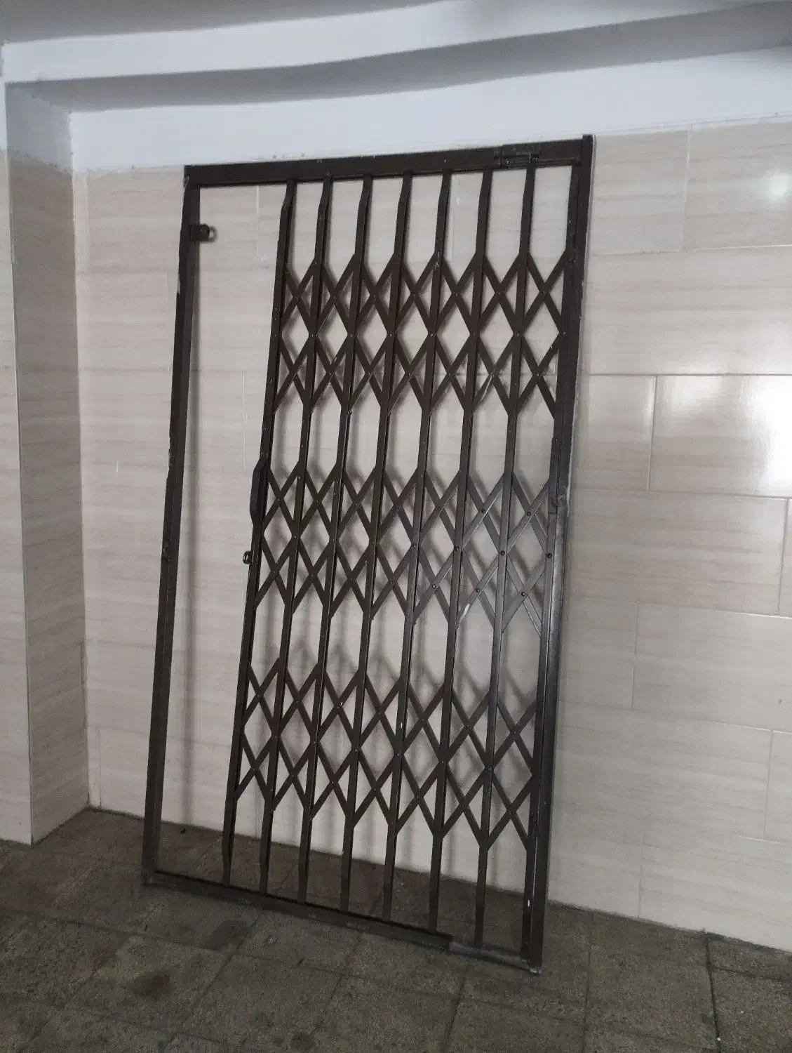 درب آگاردئونی و درب چوبی|مصالح و تجهیزات ساختمان|تهران, مولوی|دیوار