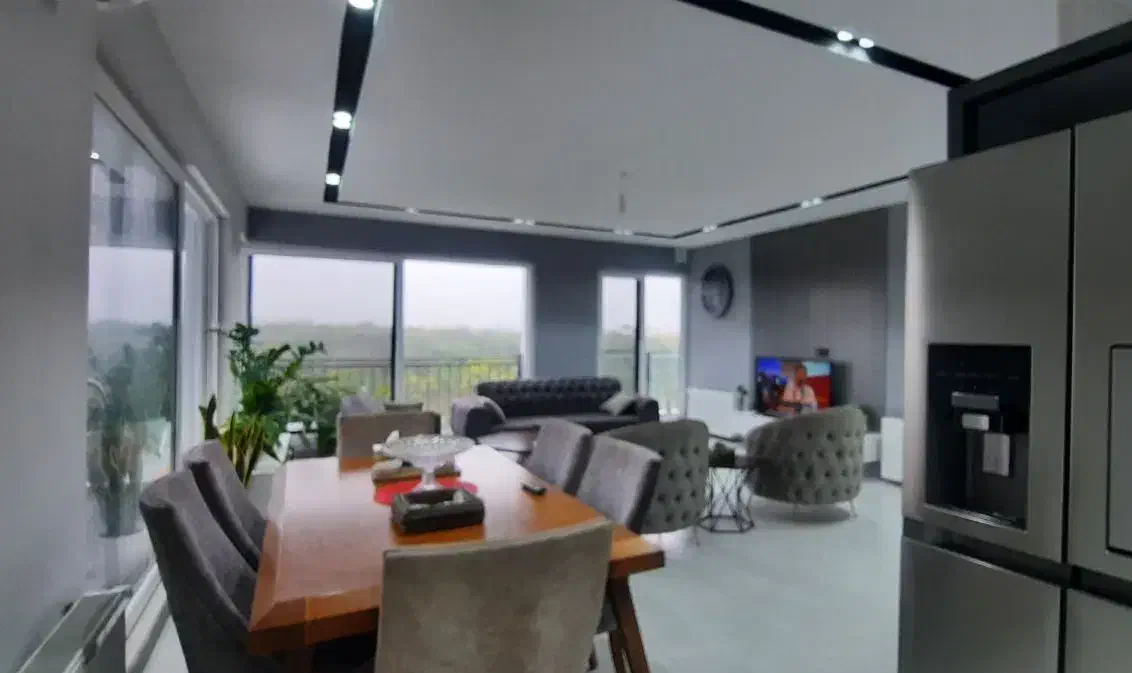 خانم جوان جهت آشپزی و خانه داری در ویلای شخصی|استخدام سرایداری و نظافت|رامسر, |دیوار