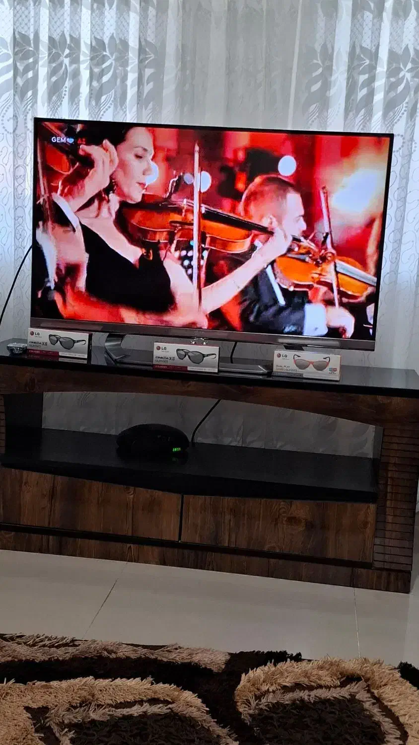 تلوزیون ال ای دی ال جی اصل کره ۴۲ اینچ|تلویزیون و پروژکتور|عجب شیر, |دیوار