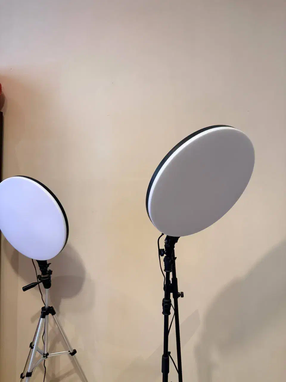 دو عدد پنل نور ثابت سافت لایت|دوربین عکاسی و فیلمبرداری|تهران, قیطریه|دیوار