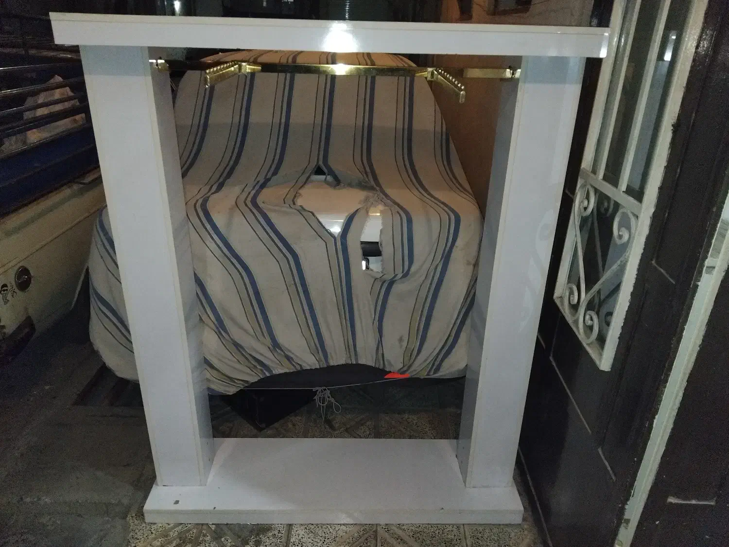 رگال ال ای دی دار|جاکفشی، کمد، دراور|نسیمشهر, |دیوار