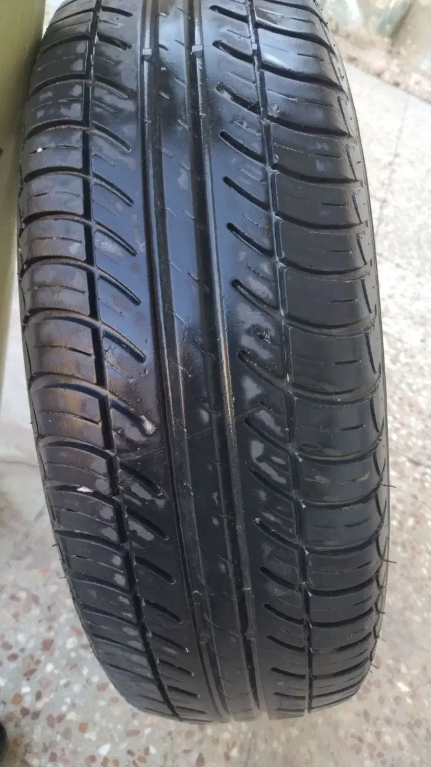 لاستیک|قطعات یدکی و لوازم جانبی|چناران, |دیوار