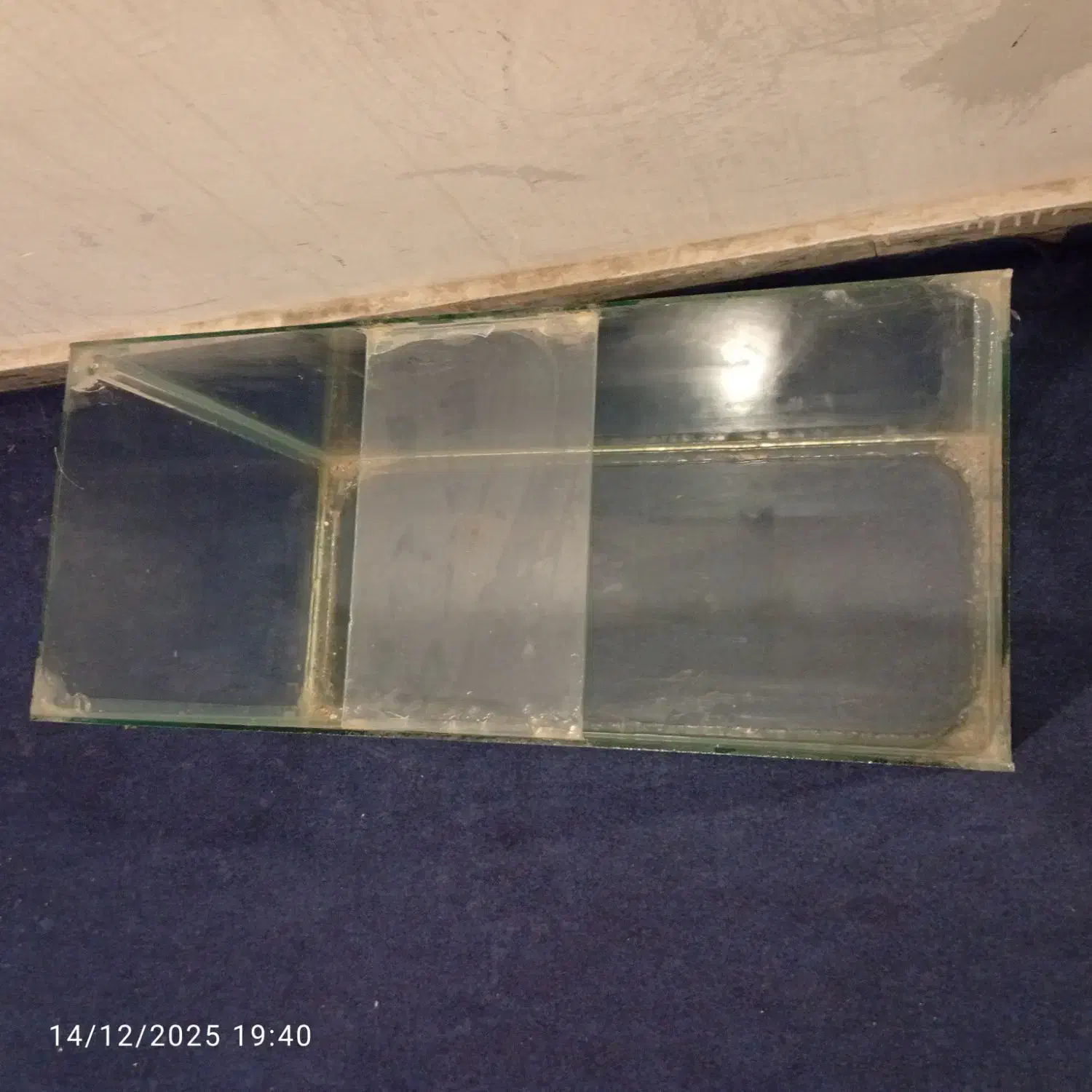 یک عدد آکواریوم شیشه‌ای|ماهی|ملایر, |دیوار