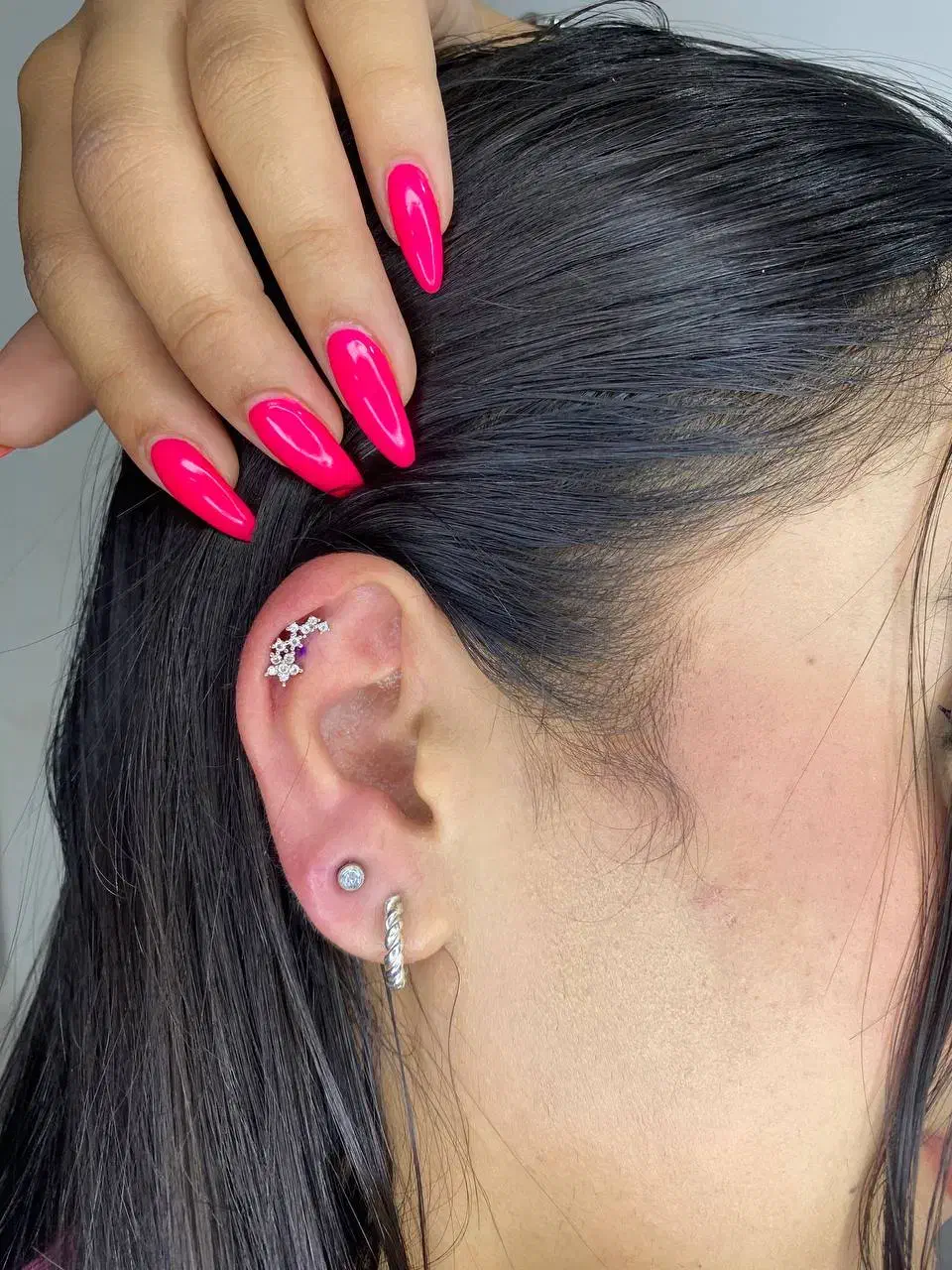 پیرسینگ کل نقاط بدن|خدمات آرایشگری و زیبایی|رشت, نظری|دیوار