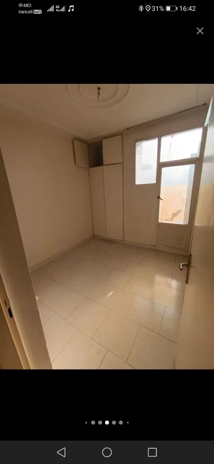 اپارتمان 72 متری تک واحدی با پارکینگ اصلی و انباری