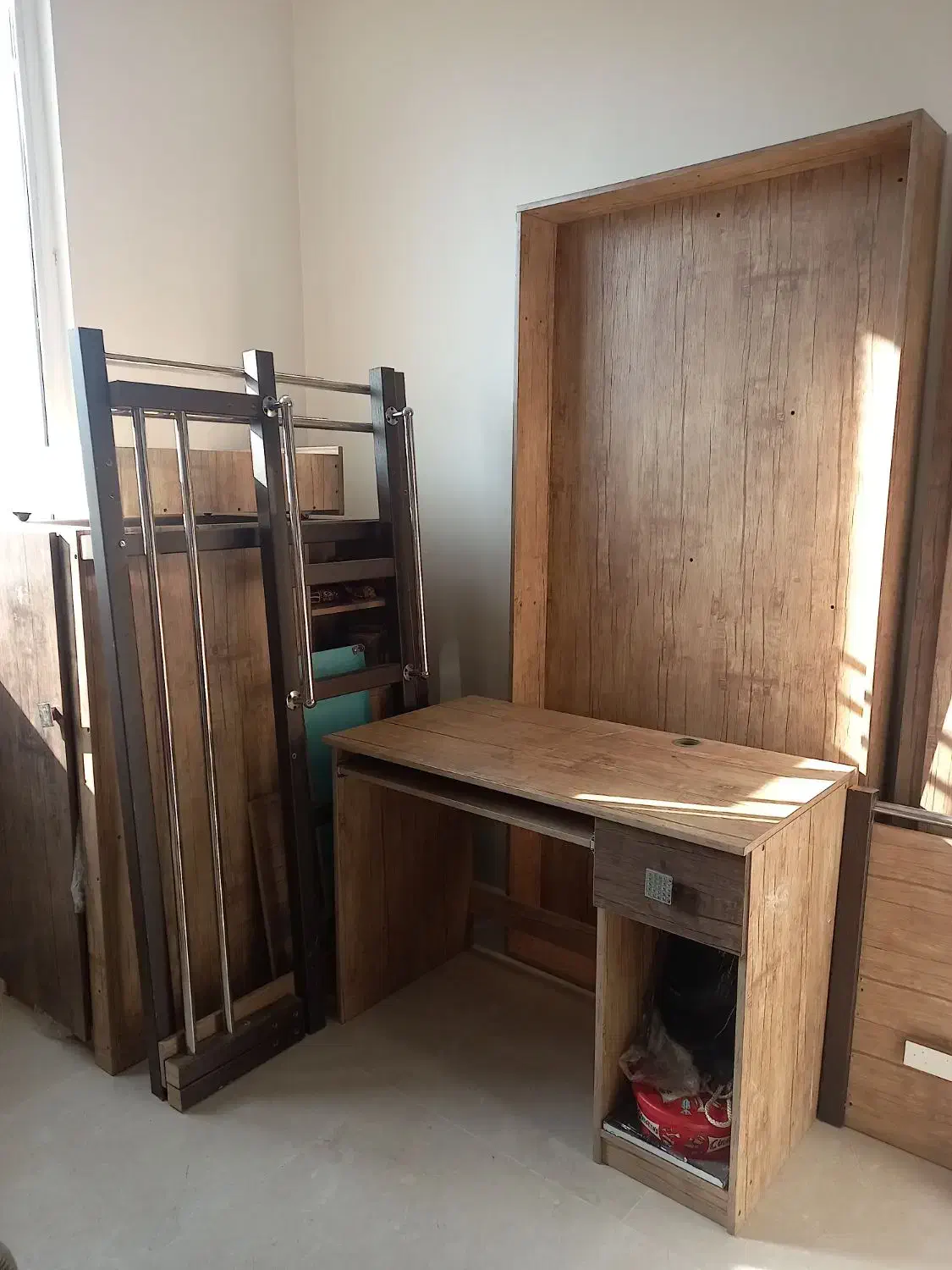 سرویس خواب نوجوان برند رزچوب|تخت و سرویس خواب|سمنان, |دیوار