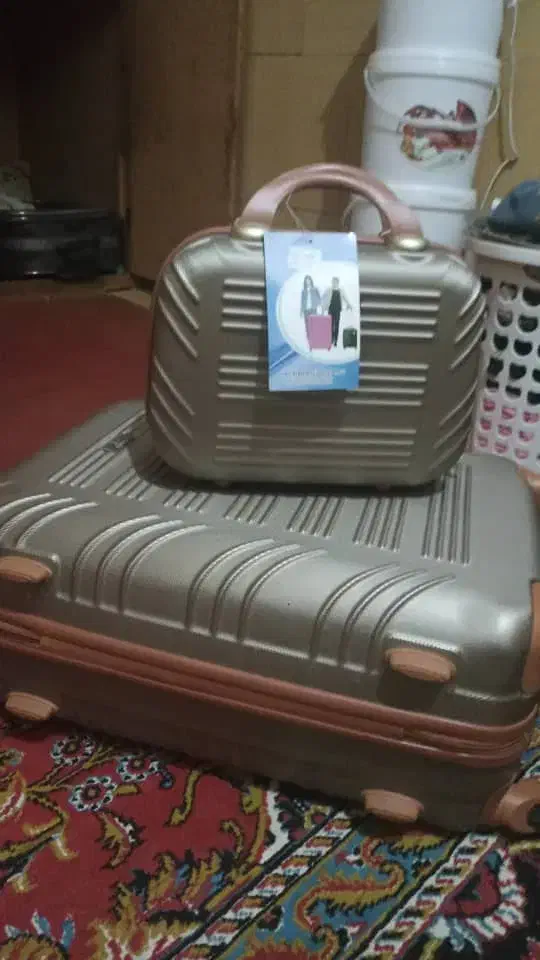 چمدان نو|کیف، کفش، کمربند|بندرعباس, |دیوار