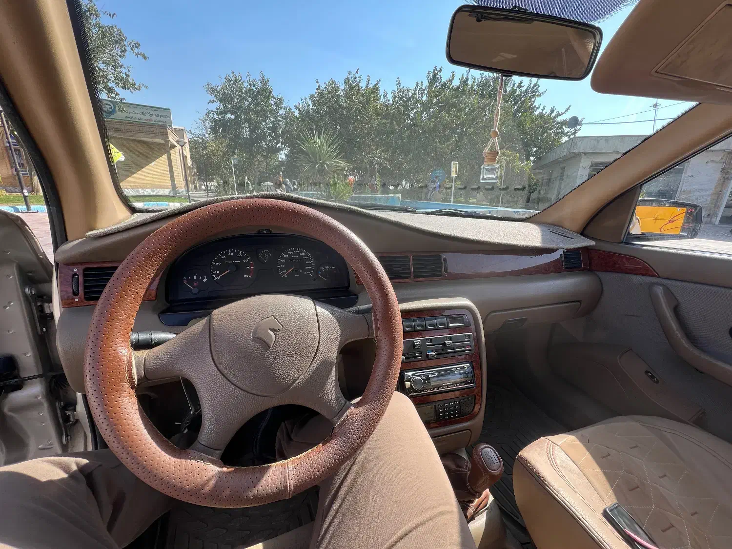 سمند بژ مدل ۸۳|خودرو سواری و وانت|تربتحیدریه, باغ ملی|دیوار