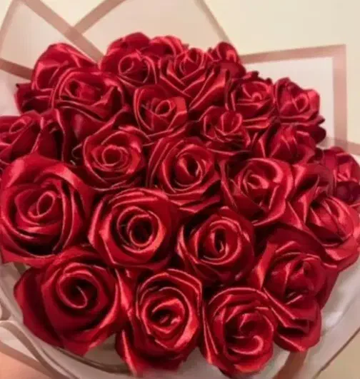 تخفیف گل روبانی و پروانه ای ریسه دار|گل مصنوعی|تبریز, |دیوار