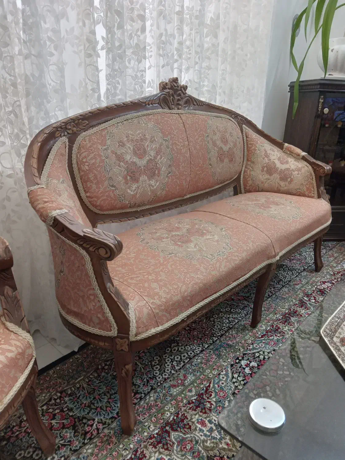 مبلمان سلطنتی کلاسیک|مبلمان خانگی و میز عسلی|گرمسار, |دیوار