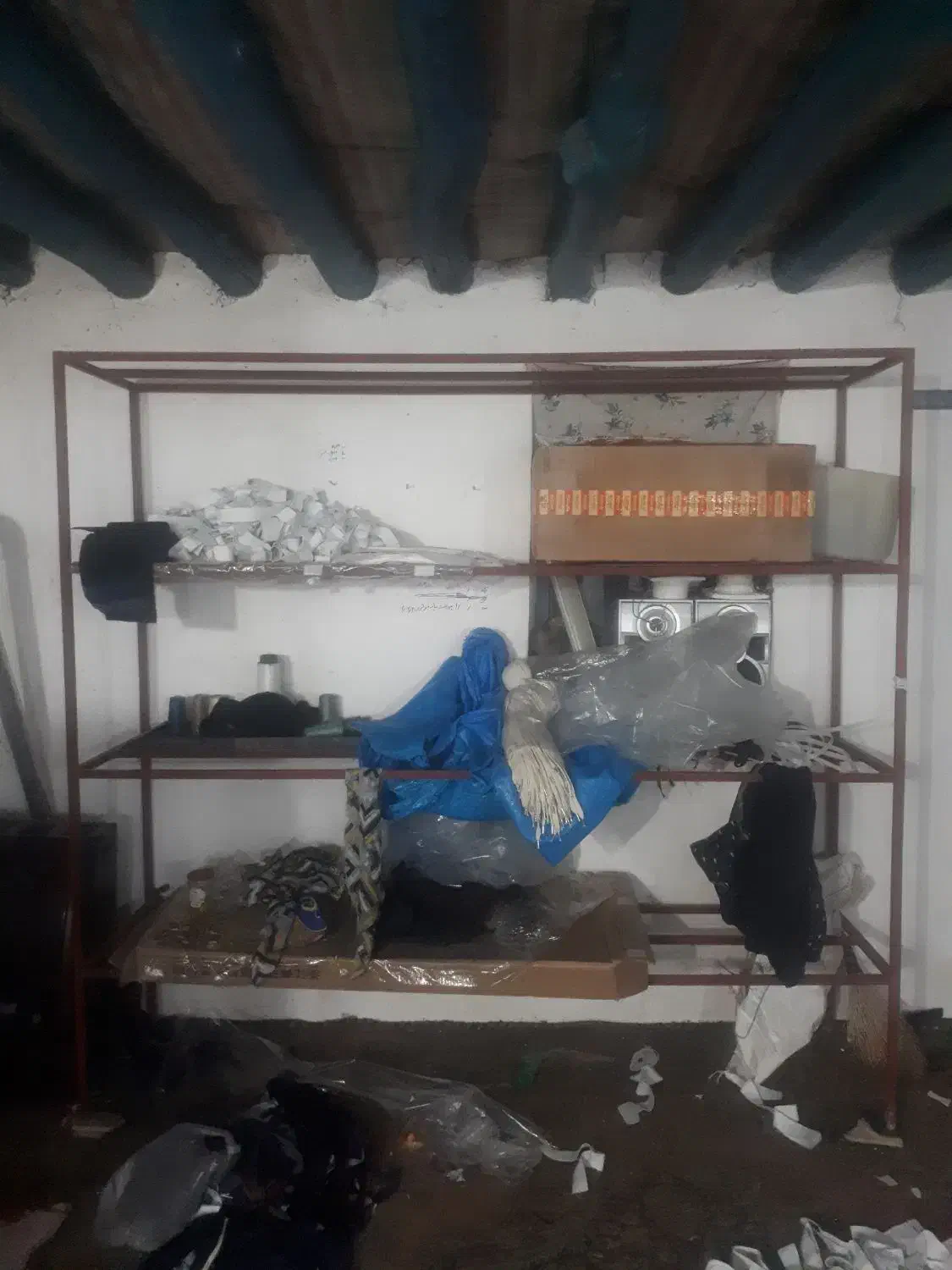 قفسه بزرگ|کتابخانه، شلف، قفسه‌های دیواری|قیدار, |دیوار