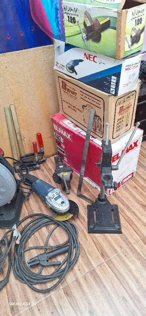 وسایل کارگاه جوشکاری|ابزارآلات|فولادشهر, B1|دیوار