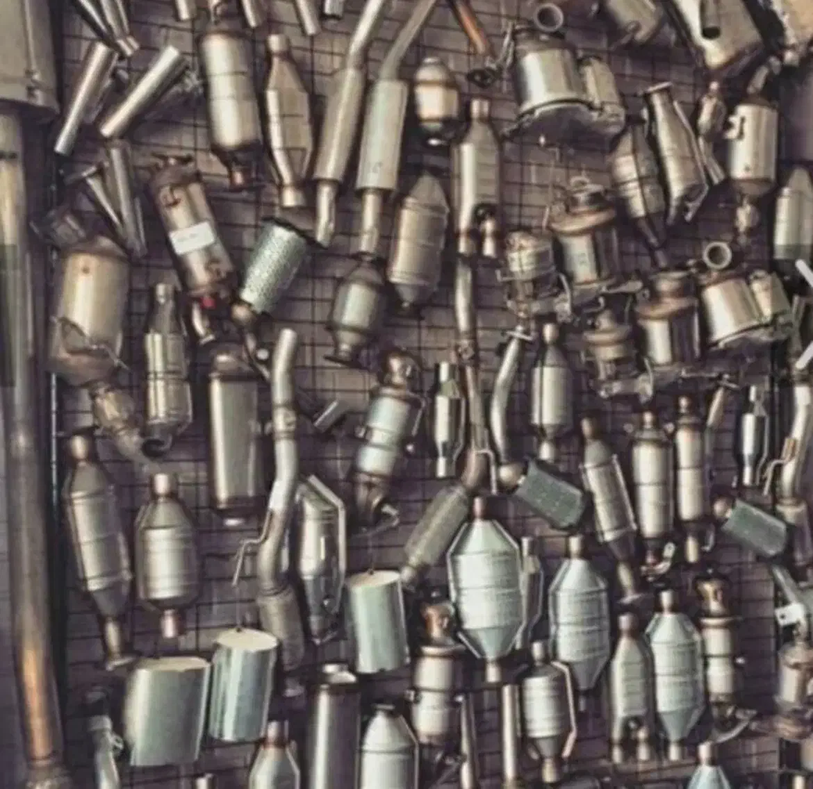 خر ید با بالاترین قیمت بازار کاتالیزور و خاک|قطعات یدکی و لوازم جانبی|کرج, گوهردشت|دیوار