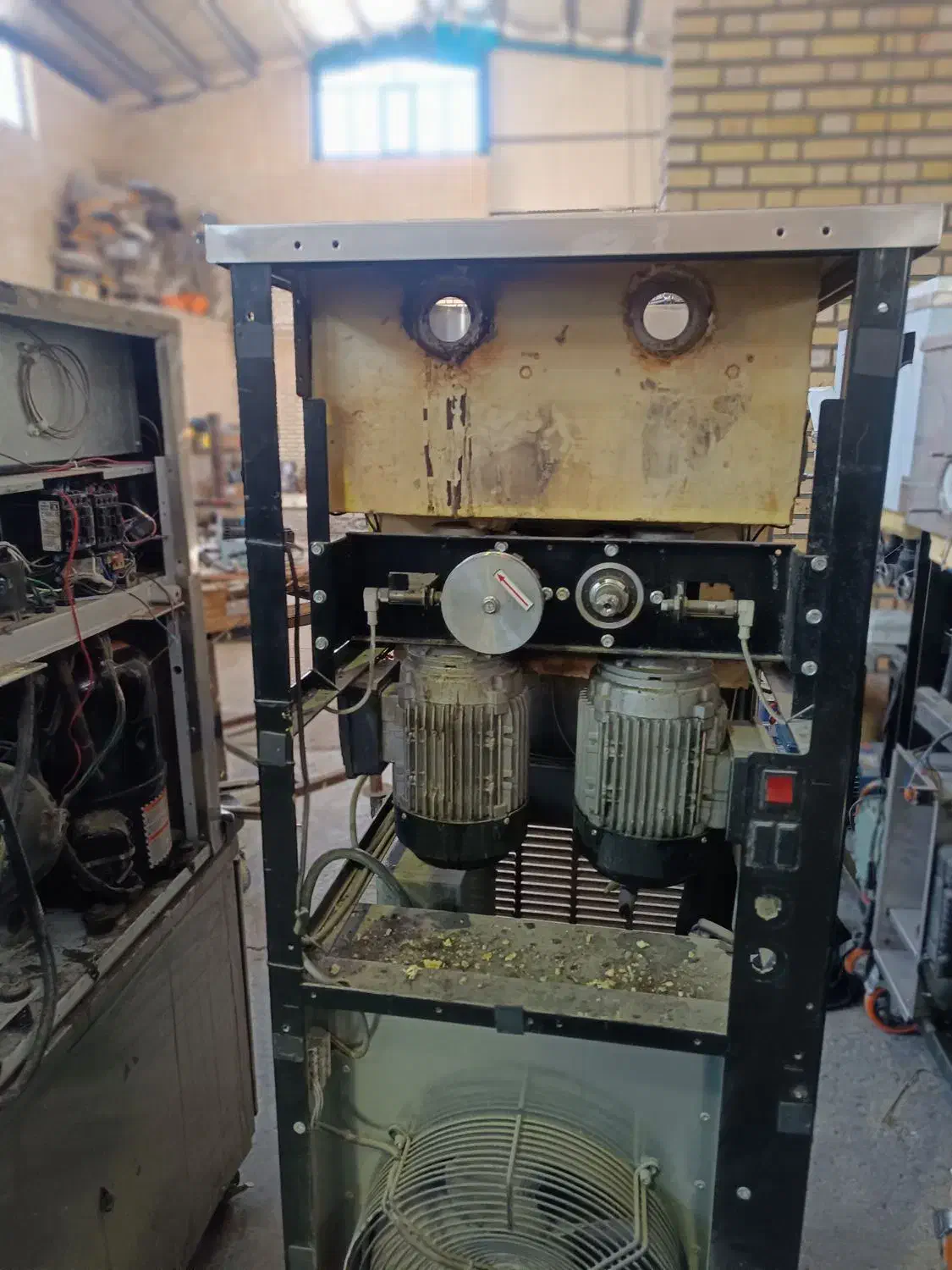 تعمیر تخصصی دستگاه بستنی|ماشینآلات صنعتی|شهرضا, |دیوار