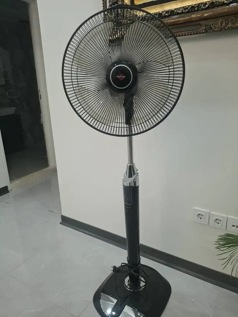 پنکه شرکتی|پنکه و تصفیه‌کنندهٔ هوا|رودهن, |دیوار