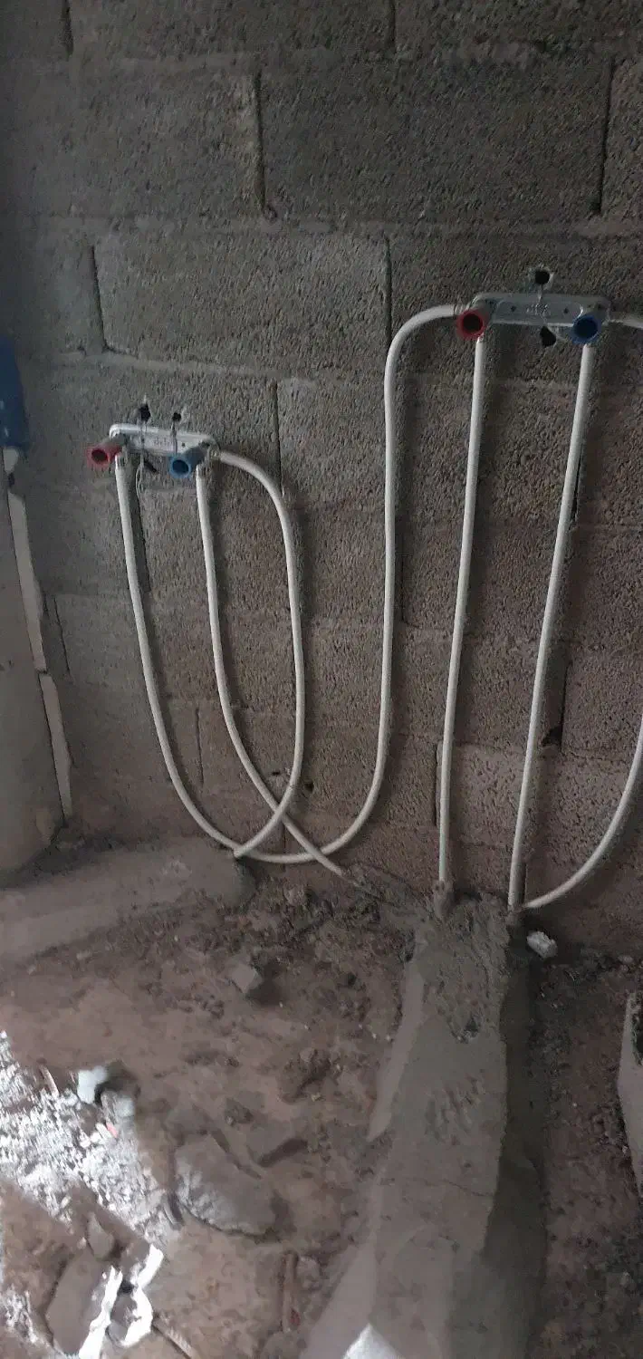 لوله کشی آب و فاضلاب و نصب پمپ و آب گرم کن دیواری|خدمات پیشه و مهارت|کرمان, |دیوار