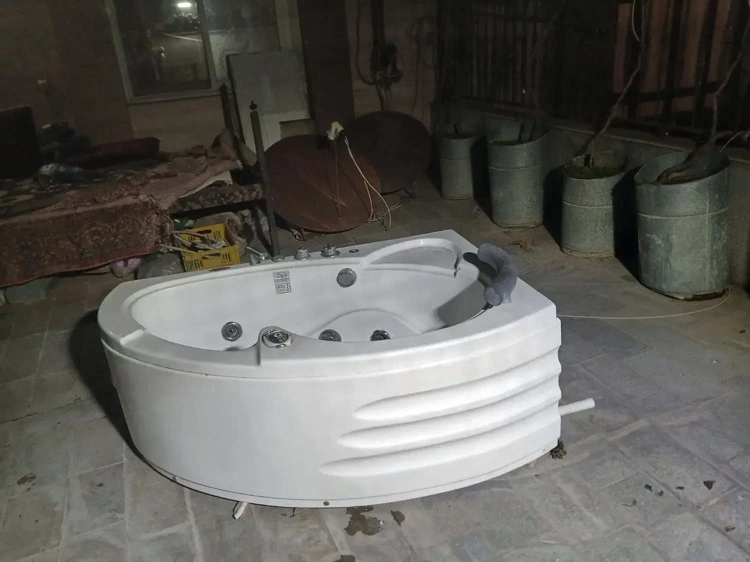 وان جکوزی|لوازم حمام|مشهد, دانشجو|دیوار