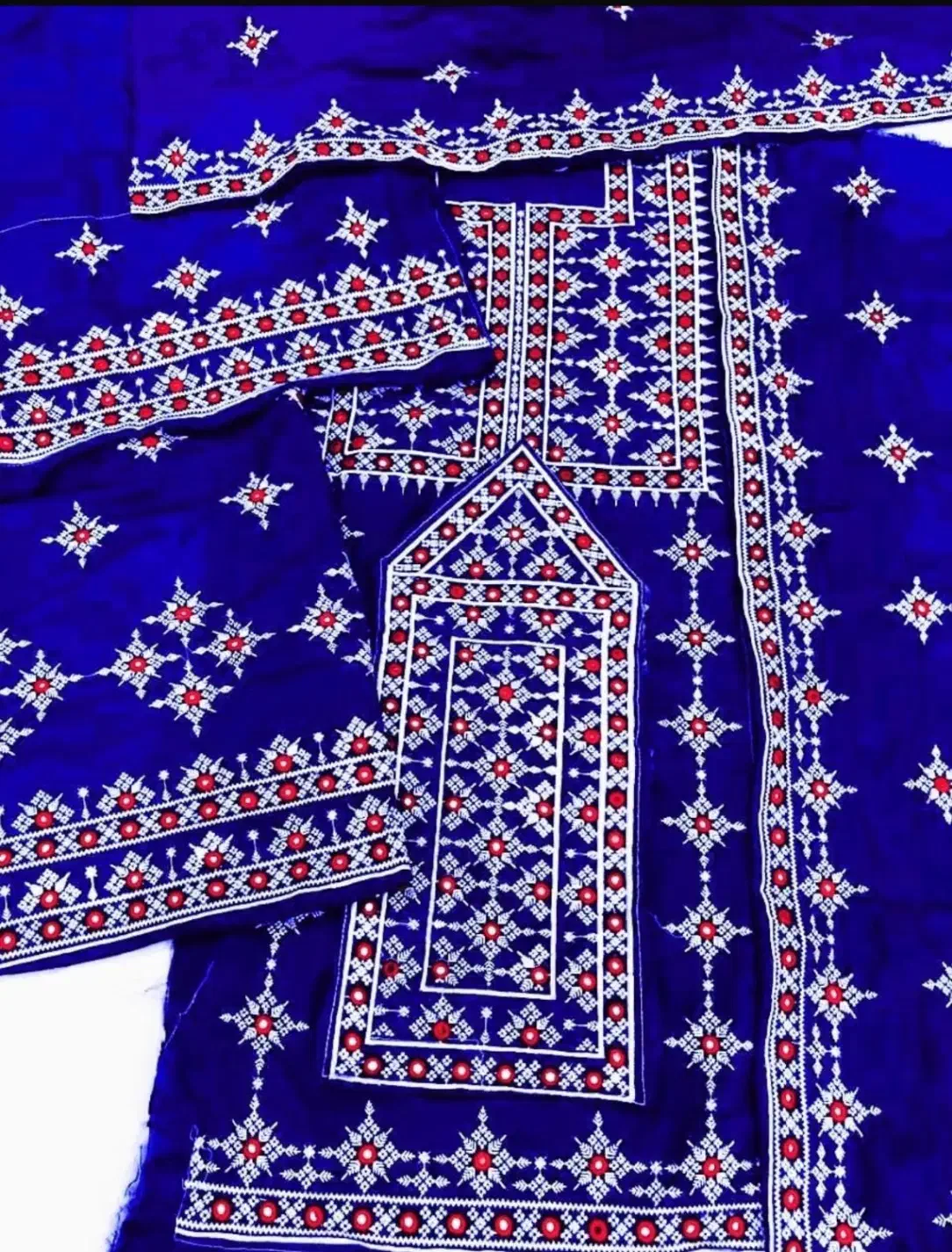 لباس بلوچی|لباس|آزادشهر, |دیوار