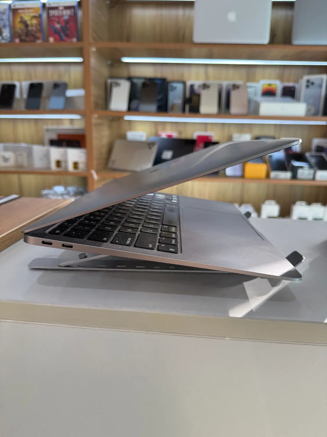 Macbook Air M1 256/8|رایانه همراه|کرج, اتحاد|دیوار