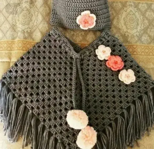 شنل پاپوش بافتنی بچه‌گانه|کفش و لباس بچه|رفسنجان, |دیوار