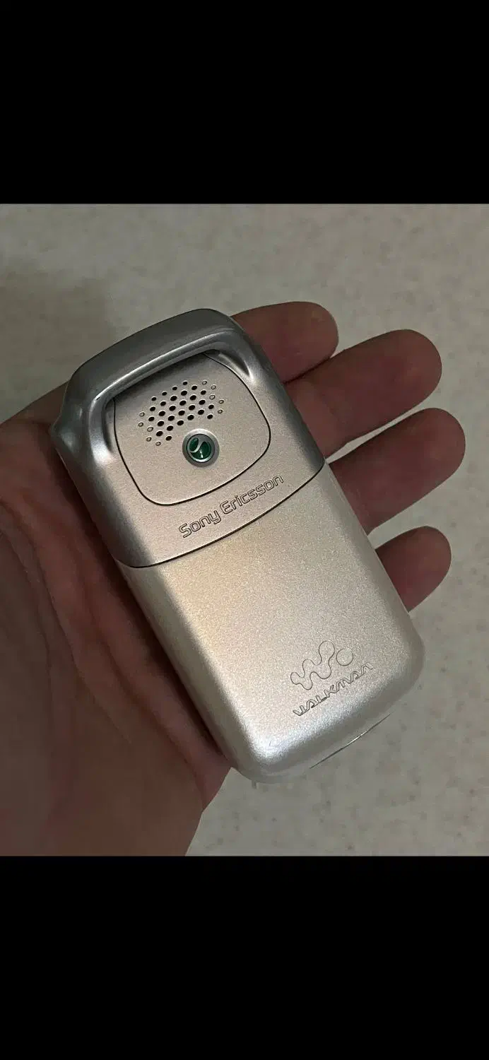 سونی اریکسون W300i کمیاب|موبایل|تهران, تهرانپارس غربی|دیوار