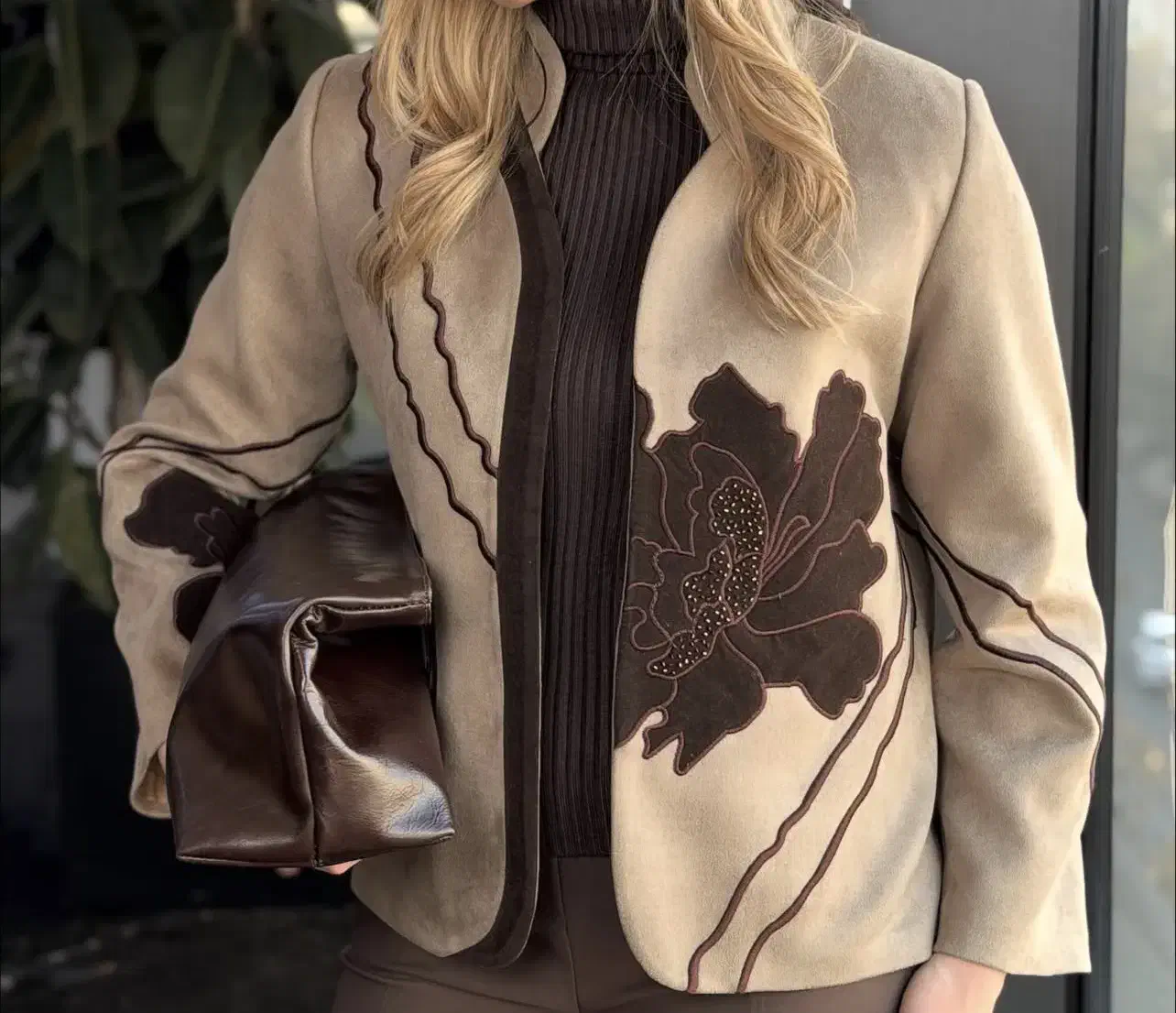 کت جواهردوزی|لباس|کاشان, کشاورز|دیوار