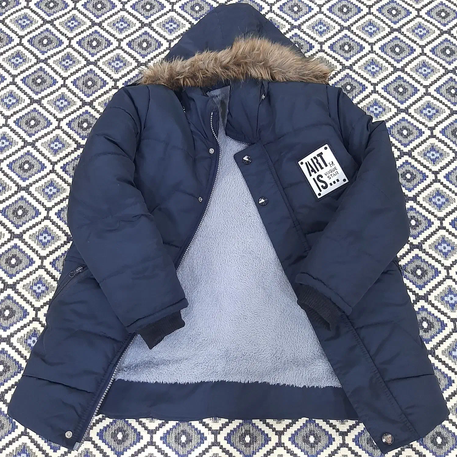 کاپشن خزدار اسپرت(دخترانه و پسرانه)|کفش و لباس بچه|رشت, پیرسرا|دیوار