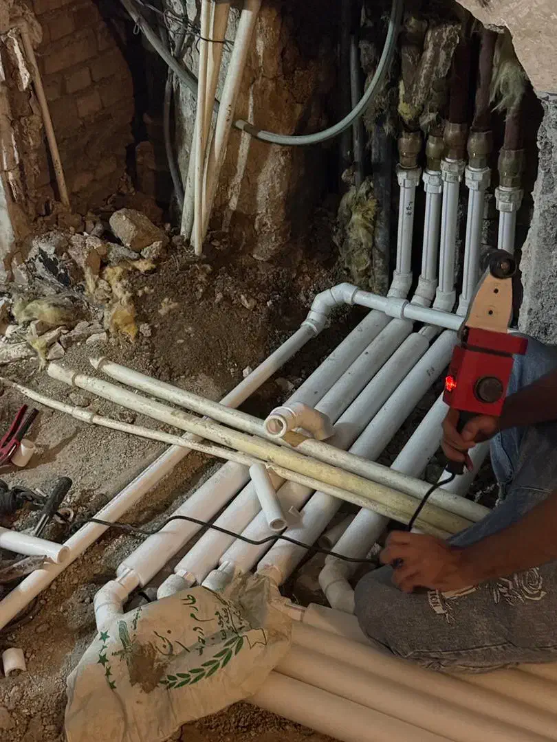 نصب و تعمیر شیرآلات و لوله آب و فاضلاب/حضور فوری|خدمات پیشه و مهارت|تهران, بلوار کشاورز|دیوار