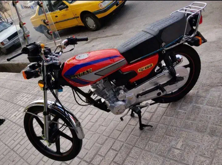 موتور هوندا  ۱۵۰ در حد مدل ۱۴۰۱|موتورسیکلت|رشت, رودباری|دیوار