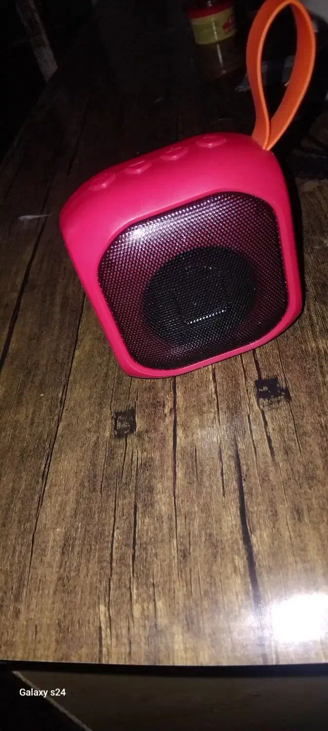 اسپیکر|پخش‌کننده همراه|قائم‌شهر, |دیوار