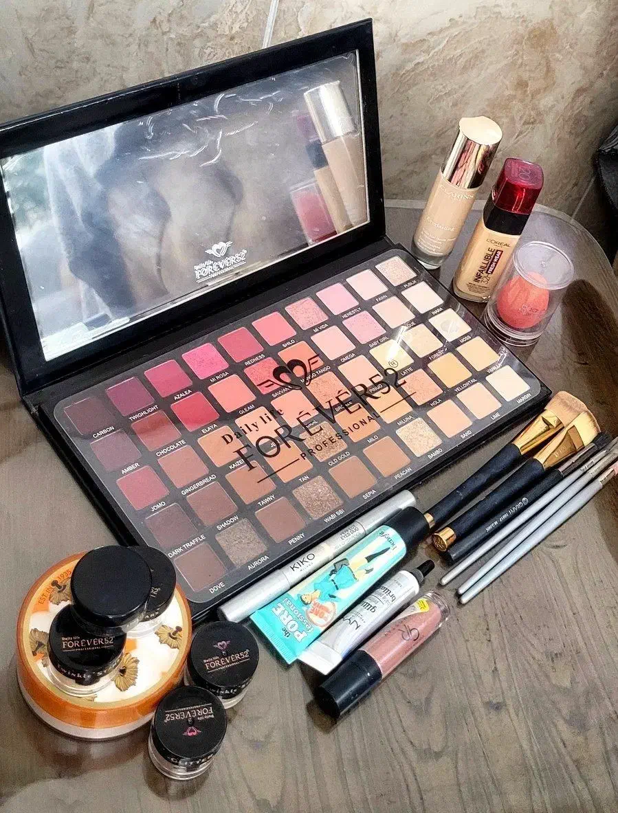 فروش لوازم میکاپ اورجینال در حد نو|آرایشی، بهداشتی، درمانی|مرند, |دیوار