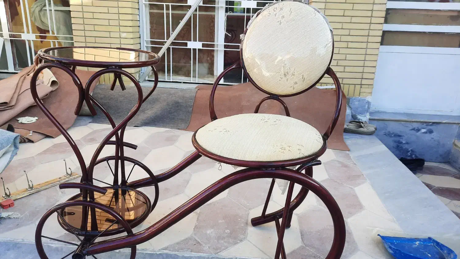 میز تلفن|میز تلفن|شیراز, انجیر|دیوار