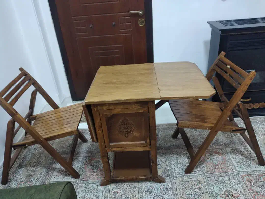 میز و صندلی تاشو دو نفره|میز و صندلی غذاخوری|رشت, گیل|دیوار