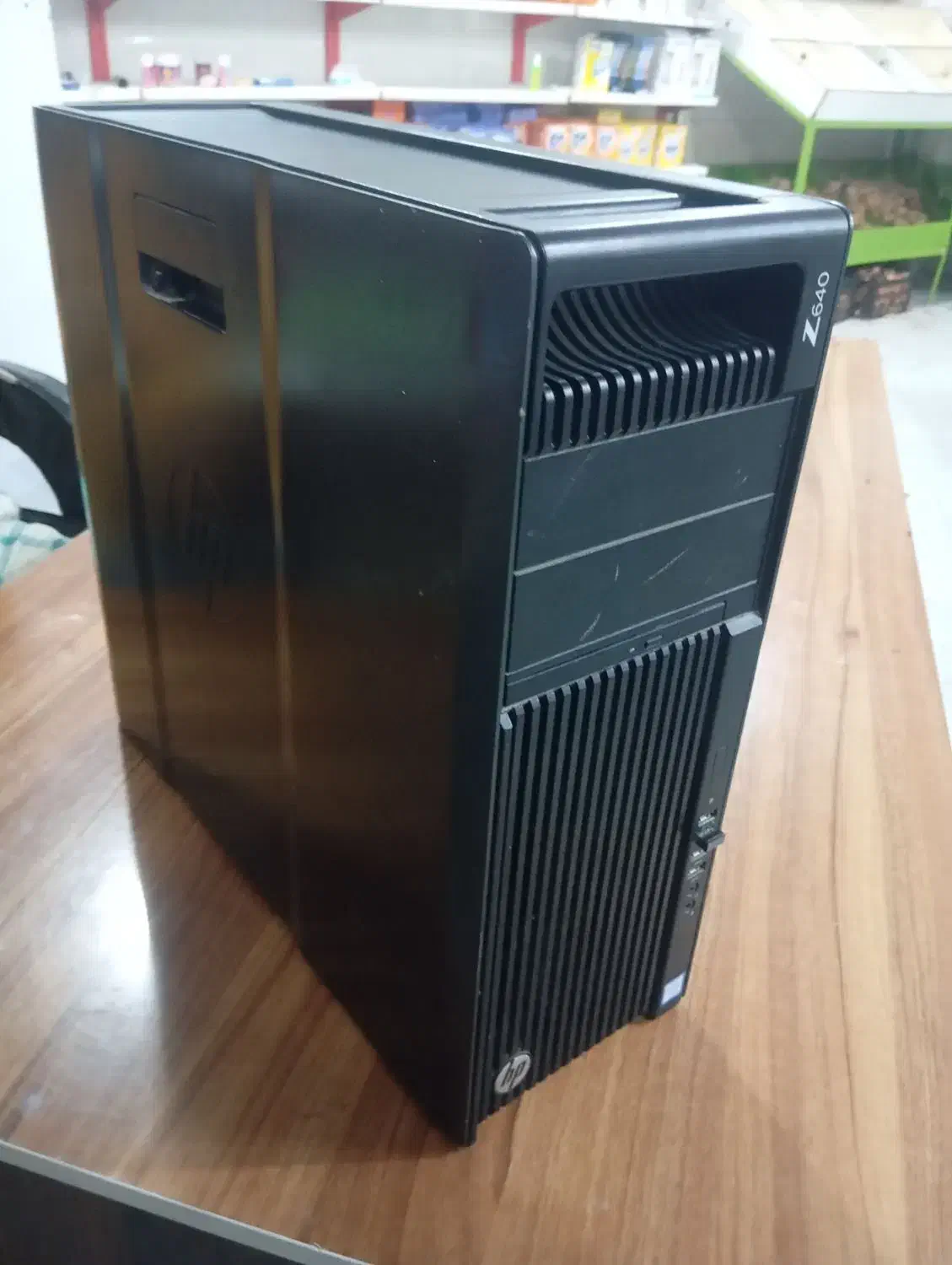 سیستم HP Workstation Z640 رم 16 DDR4|رایانه رومیزی|قشم, |دیوار