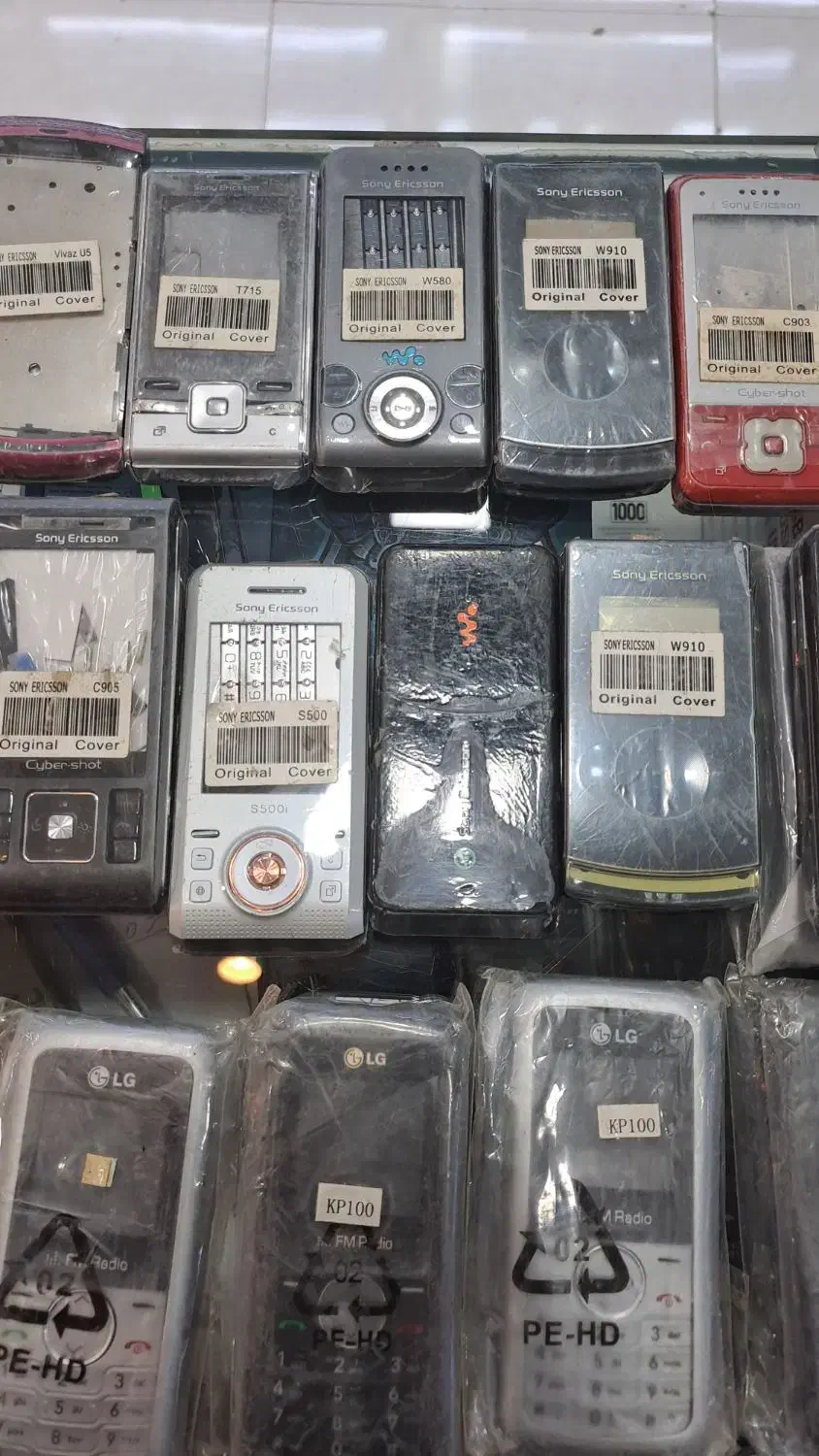 قاب با شاسی گوشی سونی اریکسون و ال جی نوستالژی|لوازم جانبی موبایل و تبلت|اهواز, پادادشهر|دیوار