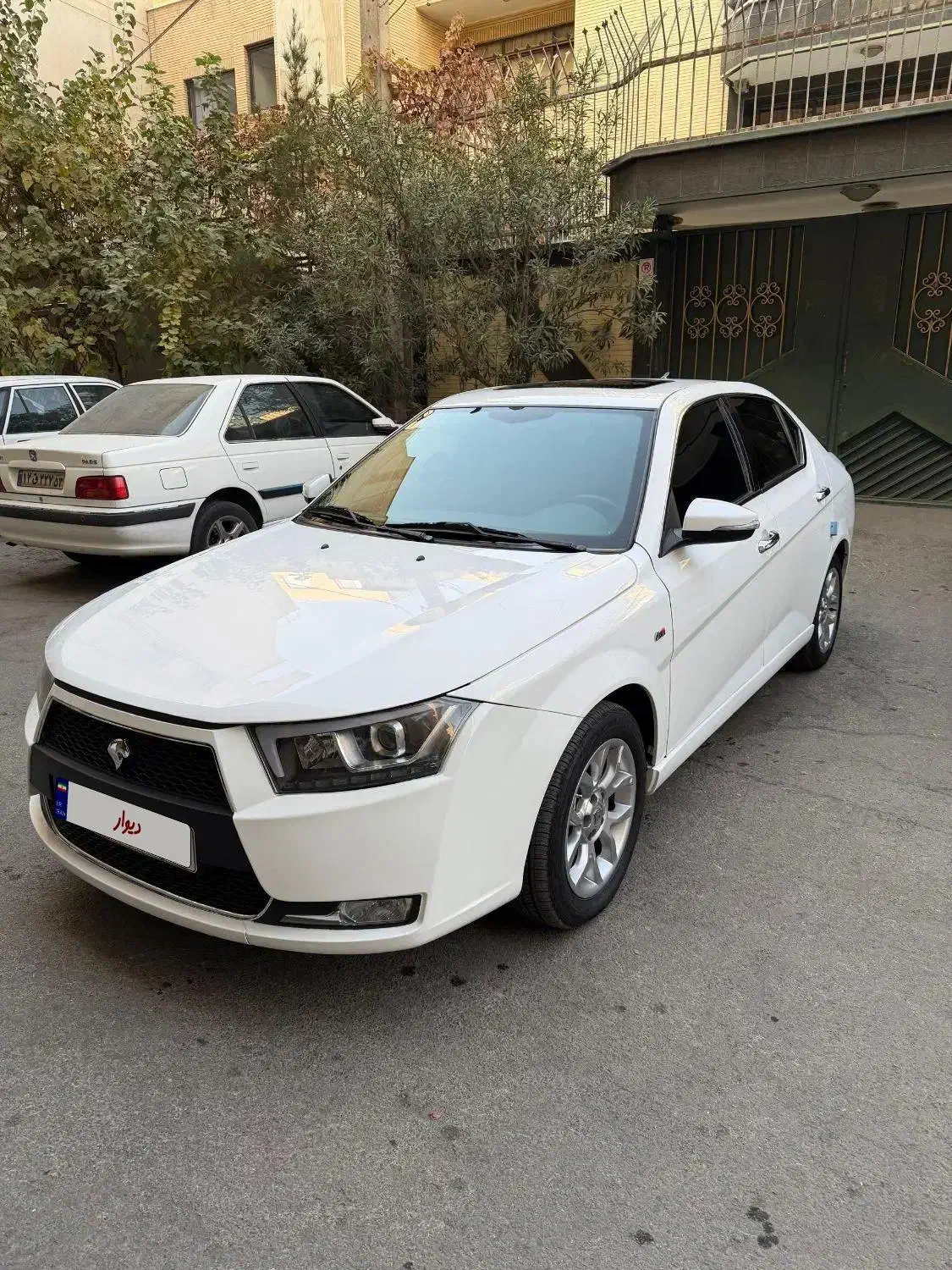 دنا پلاس اتومات توربو 1401|خودرو سواری و وانت|اصفهان, جلفا|دیوار