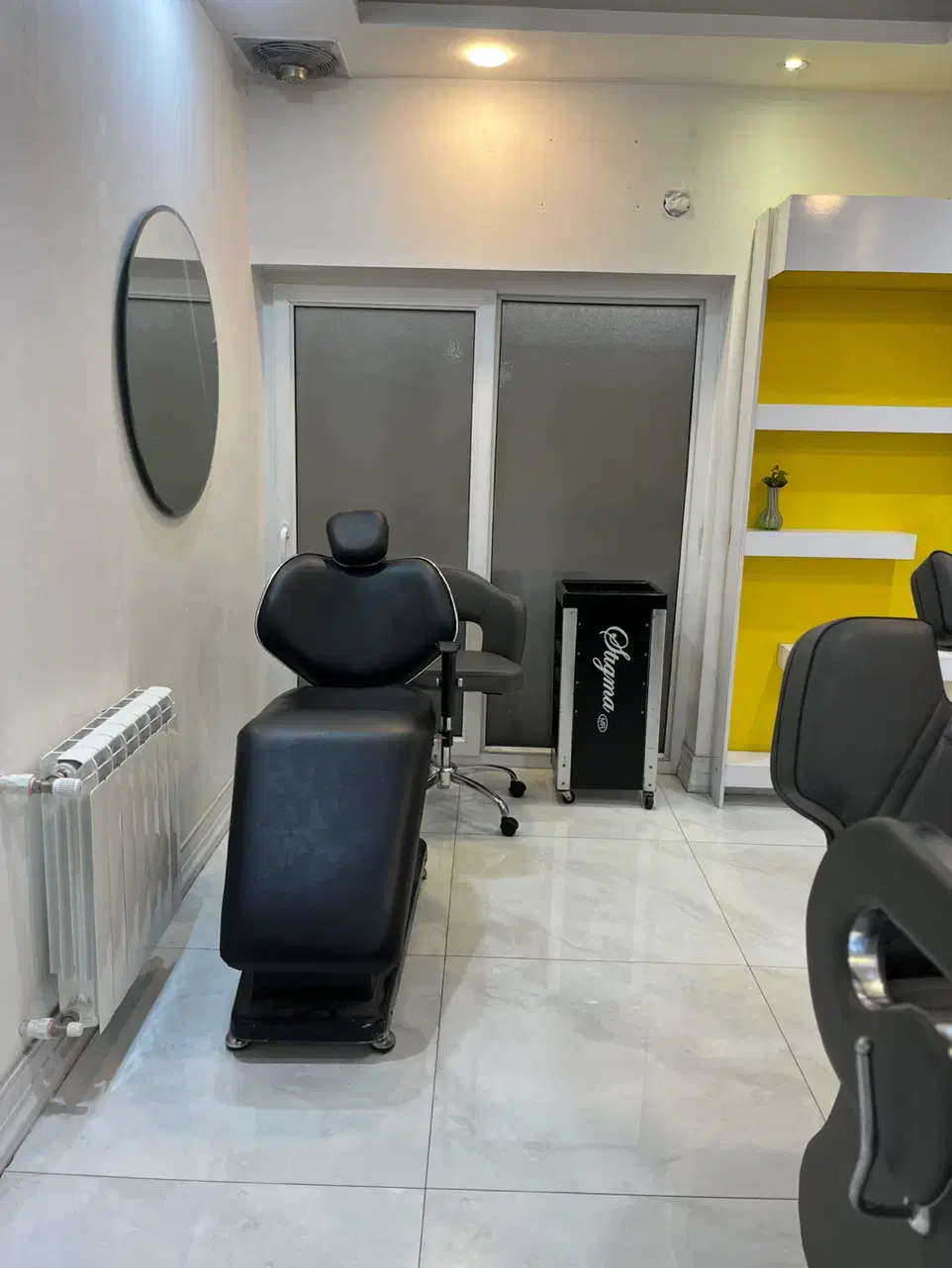 اجاره صندلی  برای لاین زیبایی|اجارهٔ دفتر کار، اتاق اداری، مطب|رشت, رشتیان|دیوار